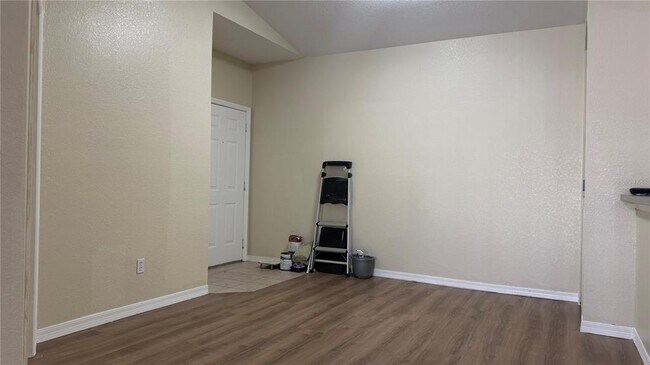 Photo - 2705 Maitland Crossing Way Unidad 306