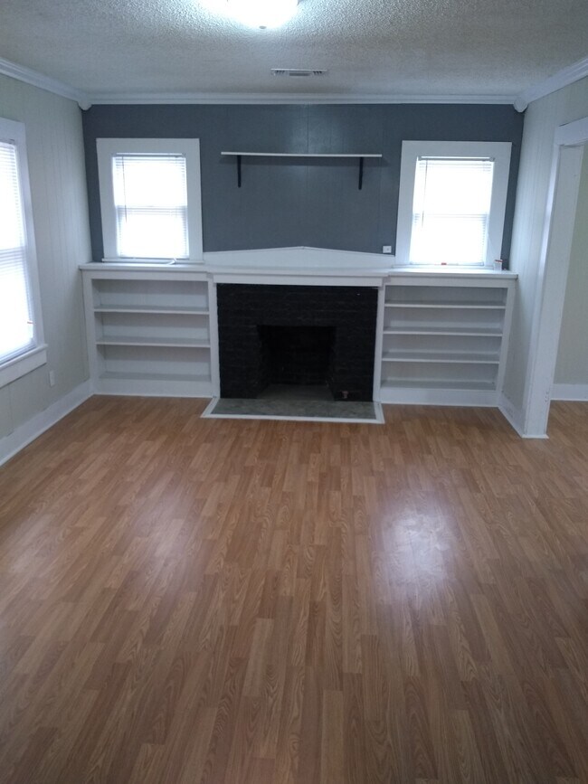 Photo - 1803 Runnels St