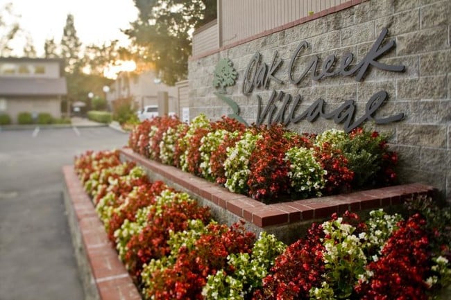 Photo - Oak Creek Village