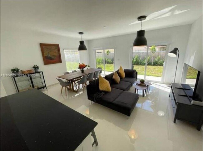 Photo - 13660 SW 260th St