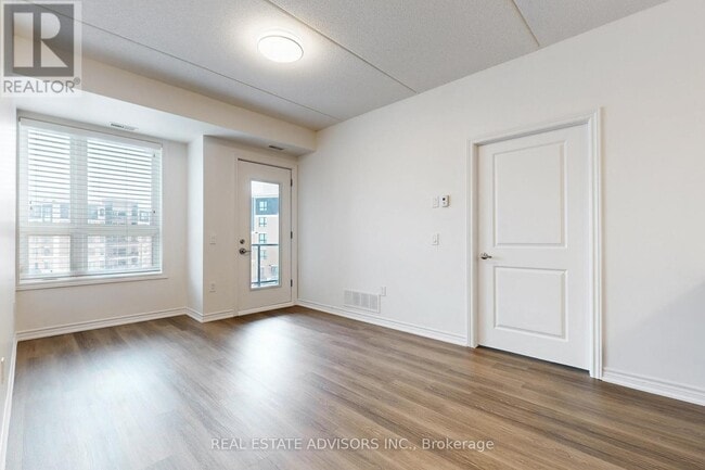 Photo - 630 Sauve St Unit 306