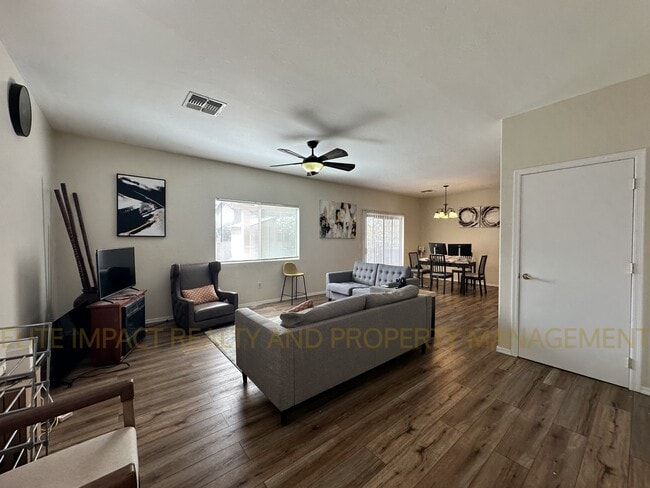 Photo - 3780 E Felix Blvd