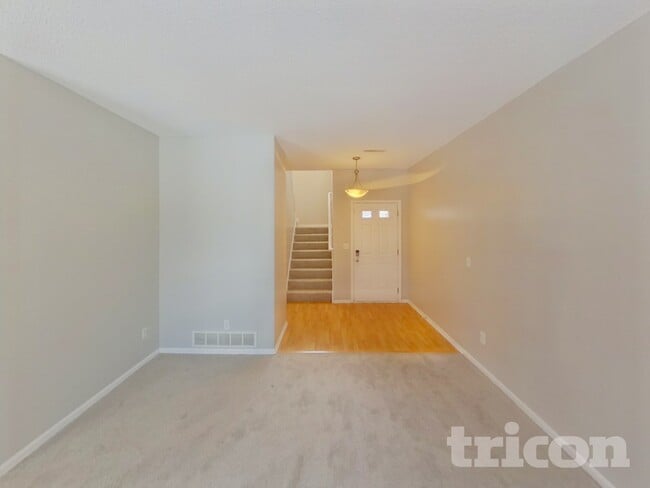 Photo - 16476 Jarrett Cir