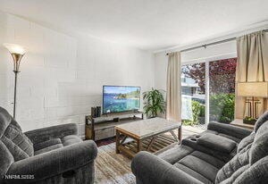 Photo - 3905 Covington Way Unit A