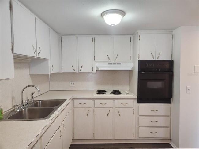 Photo - 2459 Columbia Dr Unit 47