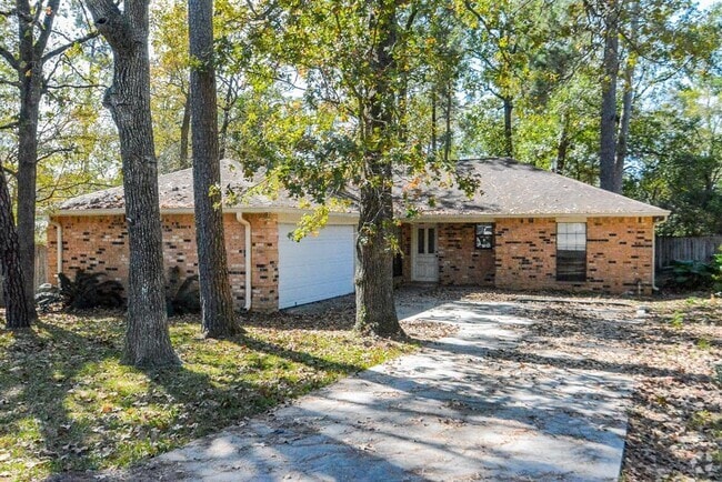 Building Photo - 230 Wedgewood Ct Rental