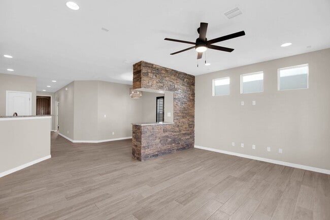 Photo - Charming 3 bedroom, 2 bath home in East El...