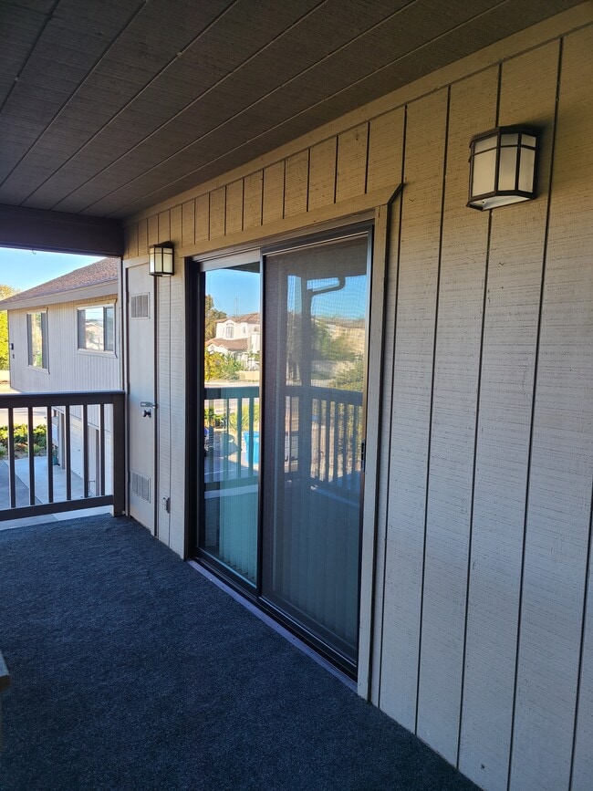 198 S Elm St Unit B