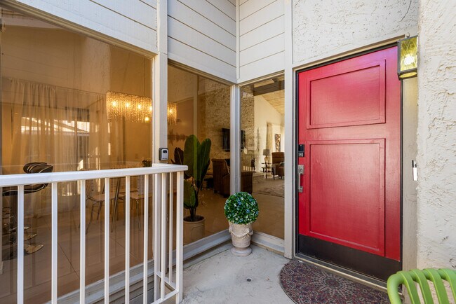 Photo - 46642 Arapahoe Cir Unidad B