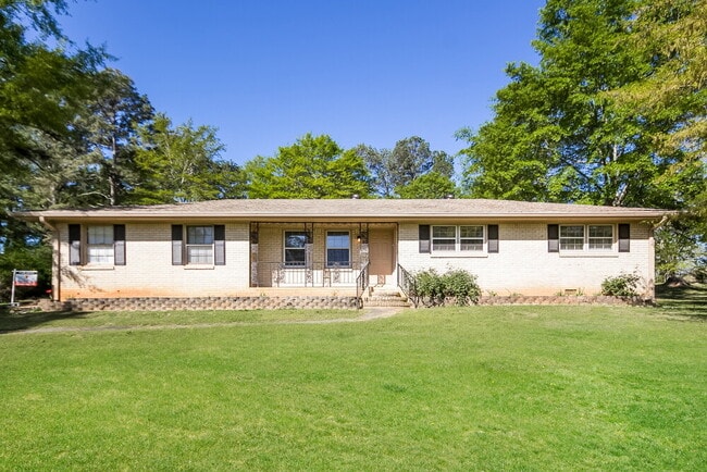 Building Photo - 3730 Sunny Hill Dr Rental