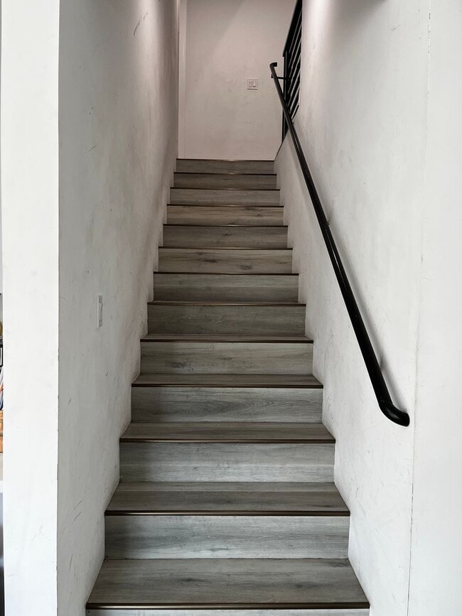 Photo - 1222 Alexandria Ave Unidad 2