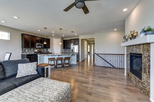 766 Sundance Ln