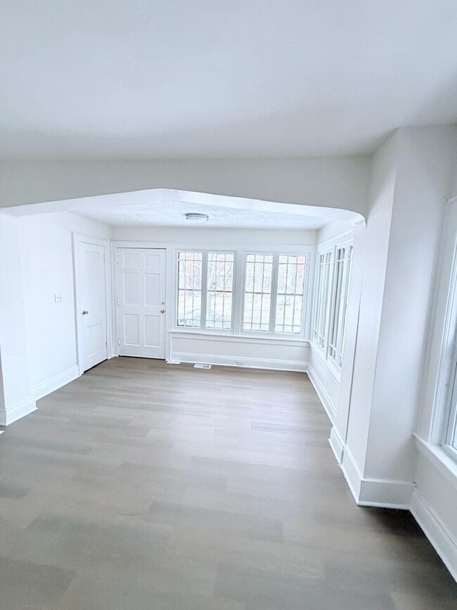 Photo - 3242-3242 Sycamore Rd Unit 3242 Sycamore Rd