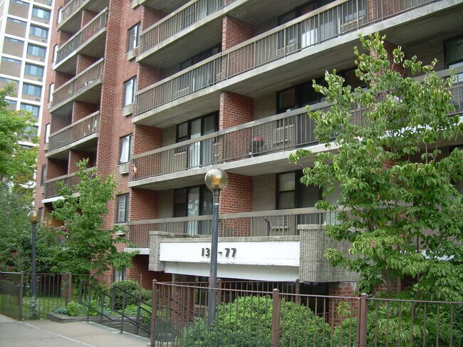 Photo - 137-77 45th Ave Unidad 4G