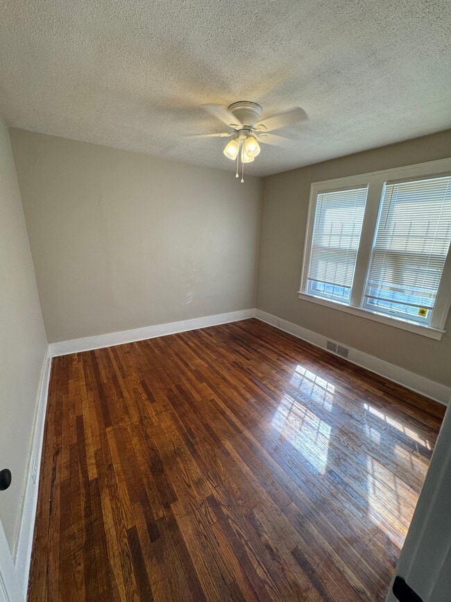 Photo - 13927 E Canfield St Unit 13927