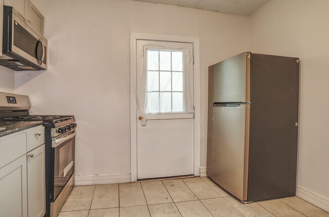 Photo - 112 Randolph Ave Unidad 1