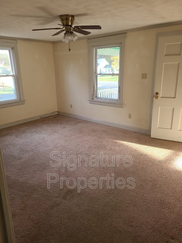 Photo - 7814 Dalmain Dr