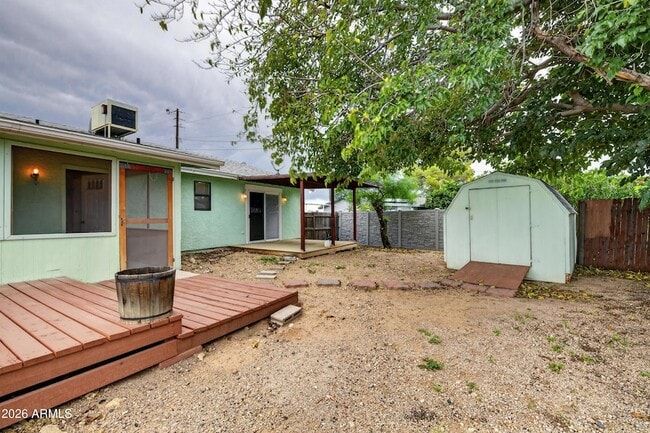 Photo - 1892 Vista Dr