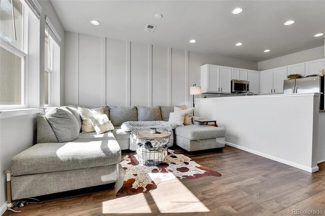 Photo - 6459 N Dunkirk St