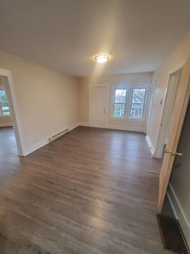 Photo - 6603 23rd Ave Unit Upper