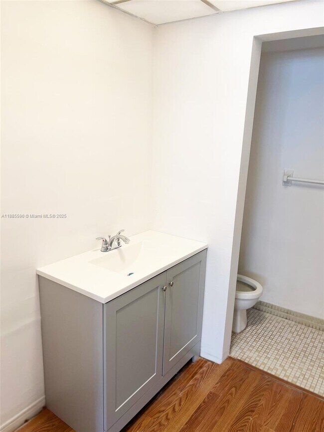 Photo - 1701 NW 46th Ave Unidad 109