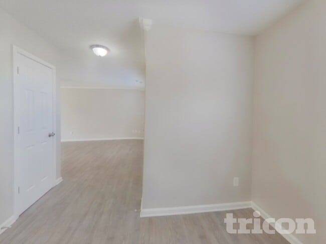 Photo - 5805 Carolina Manor Ct