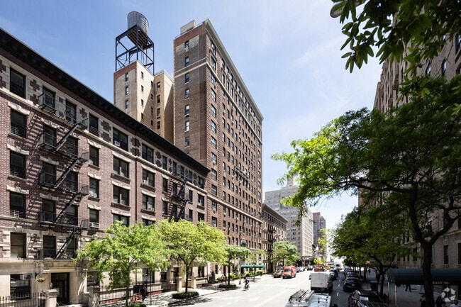 Photo - The Gatsby Condominium