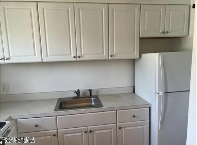 Photo - 711 Wall Rd Unidad 14