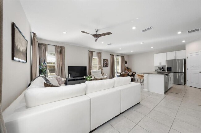 Photo - 2992 Slough Creek Dr