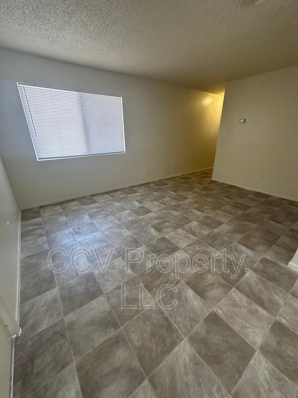 Photo - 2600 E Mesquite Ave Unit #4
