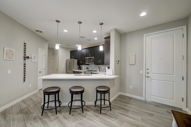 Photo - 2511 W Queen Creek Rd Unit 138