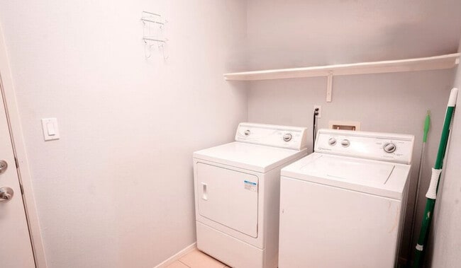 Photo - 314 Breezy Pl Condo Unit 2