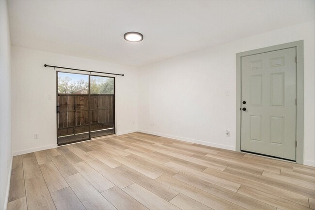 Photo - 3300 Pebblebrook Dr Unit 33