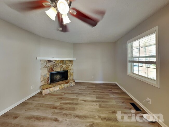 Photo - 3721 Cherokee Overlook Dr