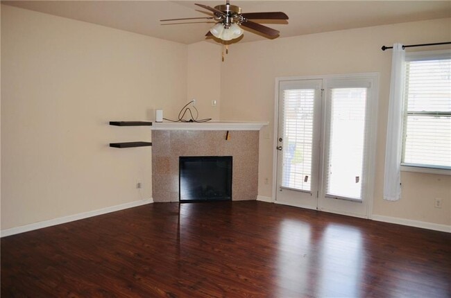 Photo - 7931 Bluefin Trail