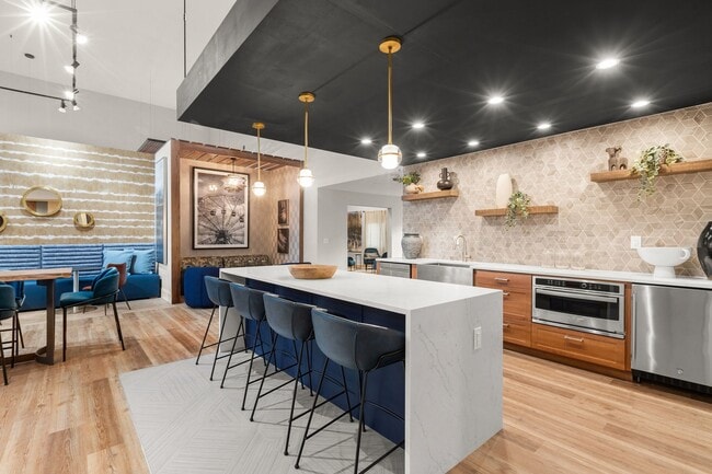 Photo - Avana Star Lake