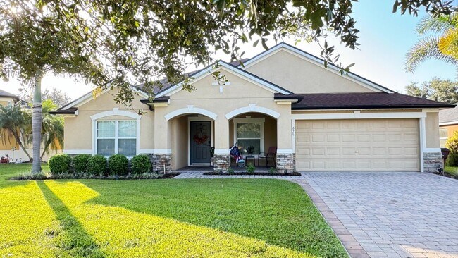 Photo - 676 Seneca Trail House