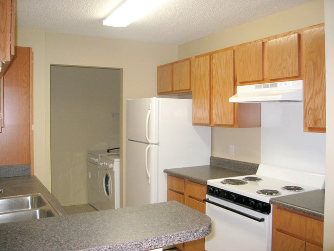 Photo - Regency Pointe II