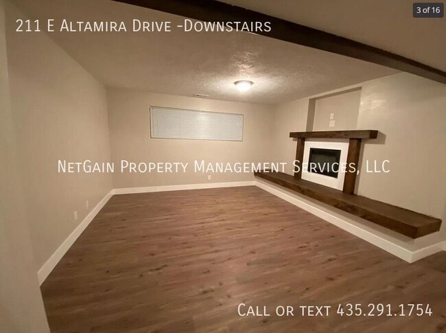 Photo - 211 E Altamira Dr