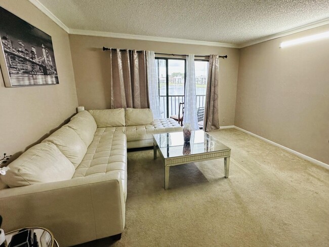 Photo - 1110 Green Pine Blvd Unidad B2 Rental