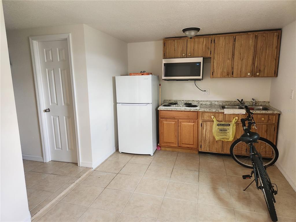 Photo - 2117 5th St Apartment