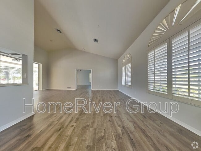 Building Photo - 1576 Jamaica Ct Rental