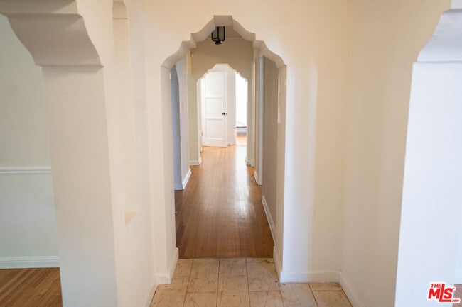 Photo - 1212 S La Jolla Ave