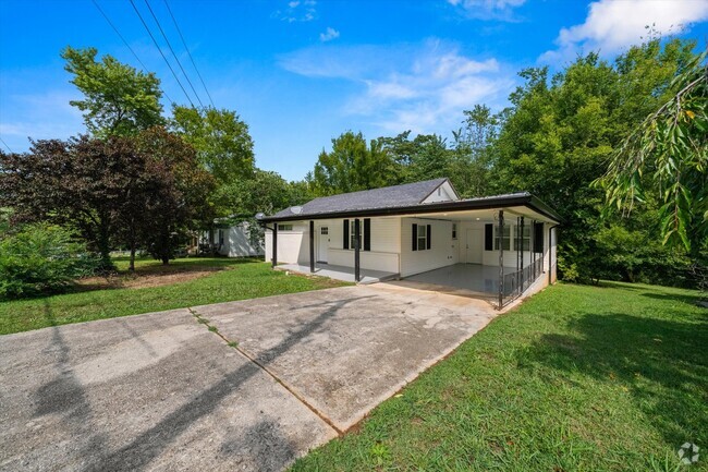 Building Photo - 1128 Baker Ave Rental