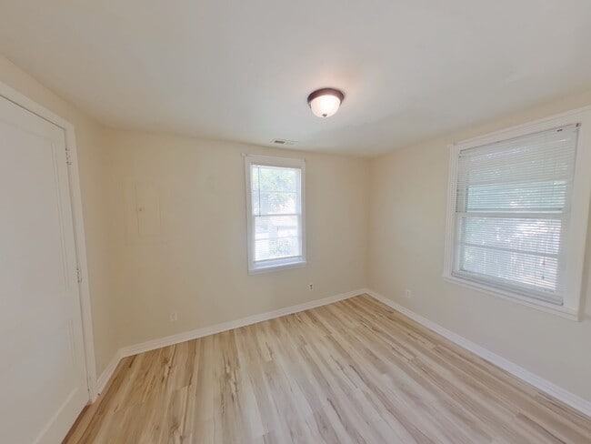 Photo - 1525 St Francis