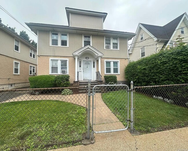 Photo - 14 Van Cott Ave