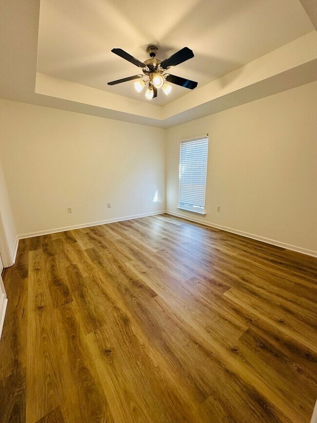 Photo - 37479 E Parkwood Ave