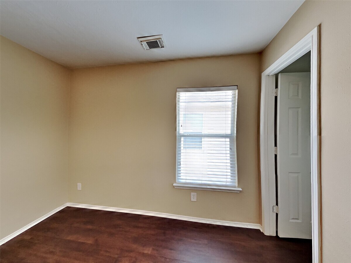 Photo - 18250 Eton Ridge Ct