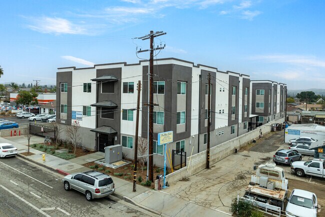 Photo - The Cove Apartments