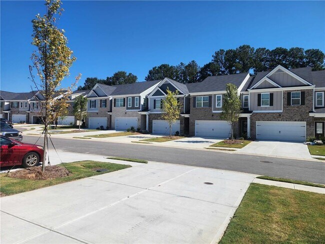 Photo - 832 Cygnet Ln